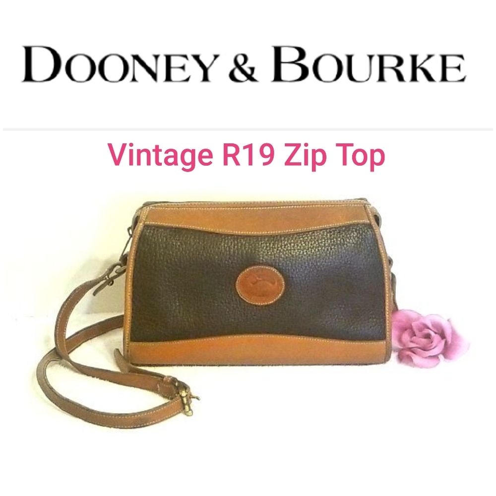 Dooney & Bourke Vintage Zip Top R19 Shoulder Bag